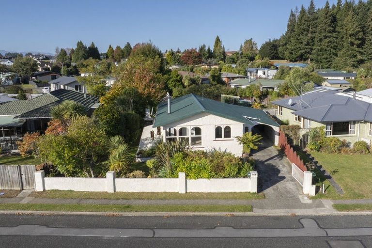 Photo of property in 108 Quintin Drive, Te Anau, 9600