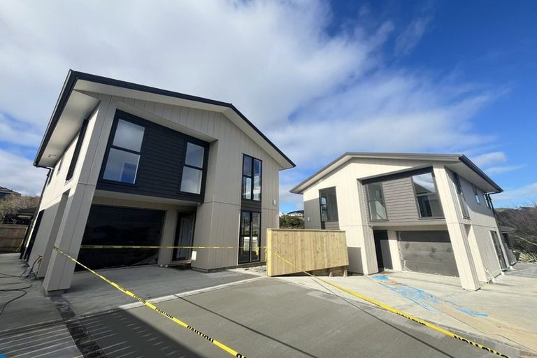 Photo of property in 9 Barque Crescent, Whitby, Porirua, 5024