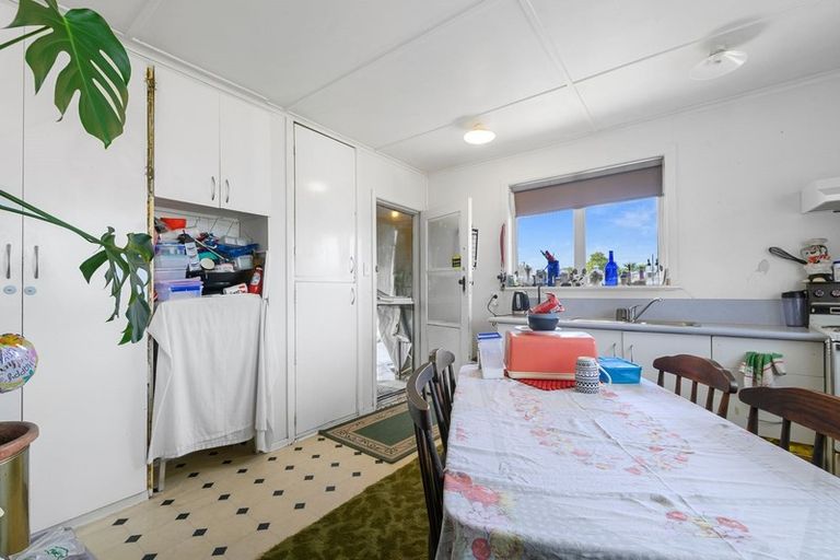 Photo of property in 255 Clayton Road, Pukehangi, Rotorua, 3015