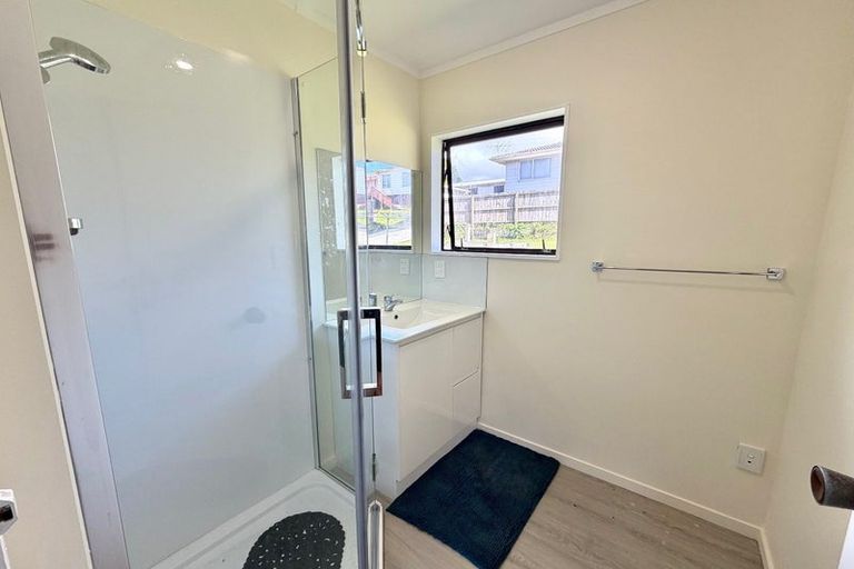 Photo of property in 14 Aronia Way, Goodwood Heights, Auckland, 2105
