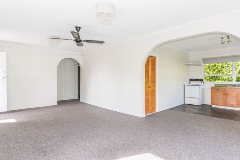 Photo of property in 3/44 Sunnyside Road, Sunnyvale, Auckland, 0612