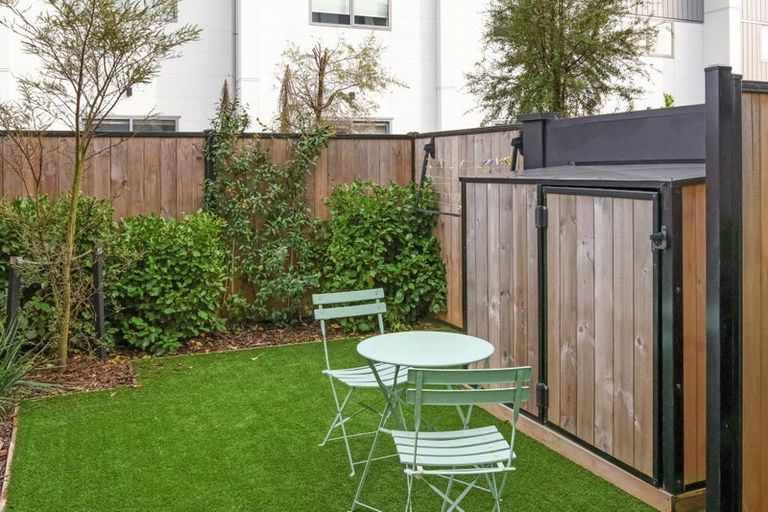 Photo of property in 19 Mohua Lane, Upper Riccarton, Christchurch, 8041