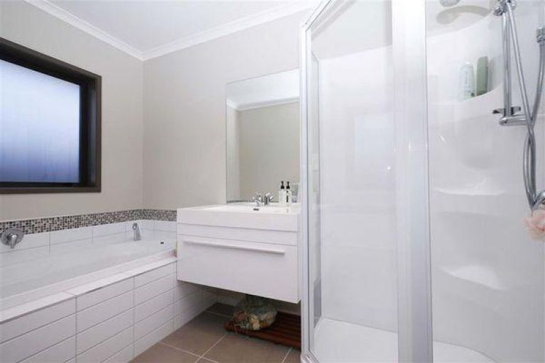 Photo of property in 28 Tallentire Crescent, Huntington, Hamilton, 3210