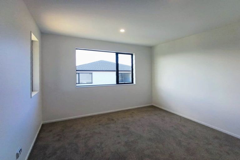 Photo of property in 1/2 Maxwelton Drive, Mairangi Bay, Auckland, 0630