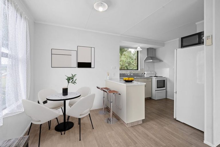 Photo of property in 4 Windleborn Lane, Melville, Hamilton, 3206