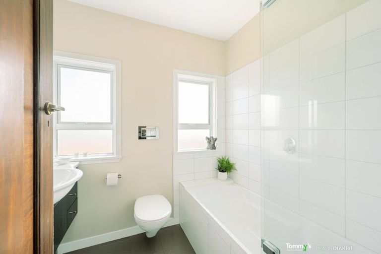 Photo of property in 79 Jubilee Road, Khandallah, Wellington, 6035