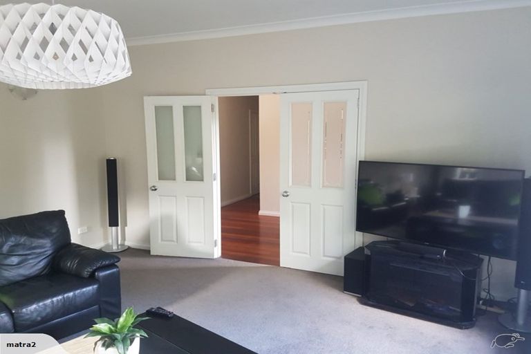 Photo of property in 157e Colwill Road, Massey, Auckland, 0614