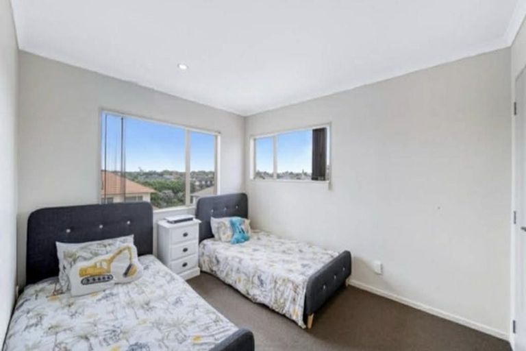 Photo of property in 44a Crossandra Drive, Mangere, Auckland, 2022