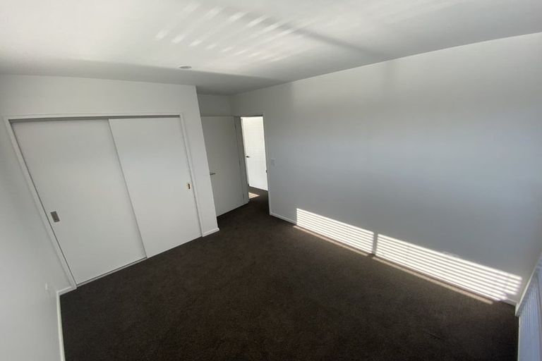 Photo of property in 3/242 Edgeware Road, Edgeware, Christchurch, 8013