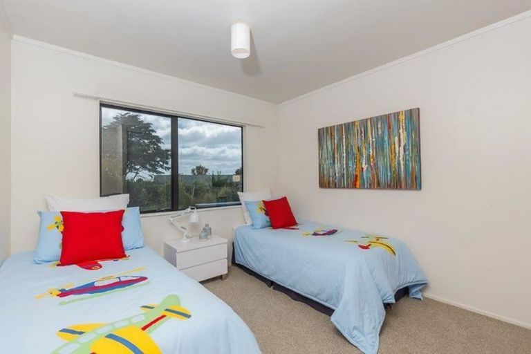 Photo of property in 7 Pine Street, New Lynn, Auckland, 0600