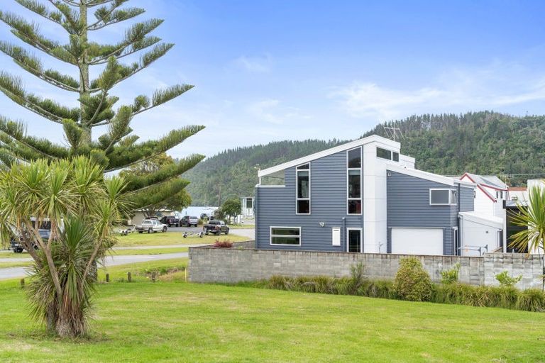 Photo of property in 623b Harbour View Road, Whangamata, 3620