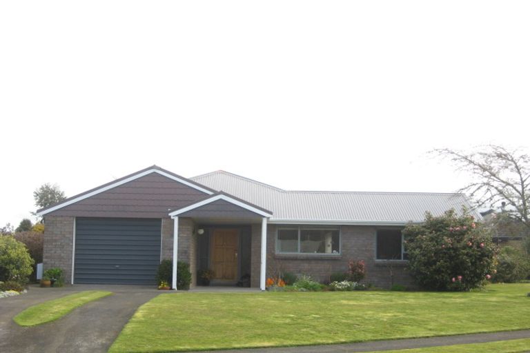 Photo of property in 5 Verona Place, Stratford, 4332