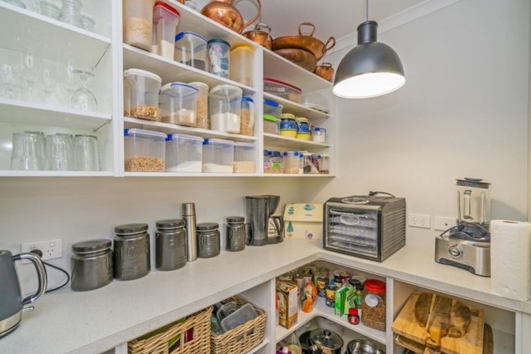 Photo of property in 24 Debenham Drive, Whitianga, 3510