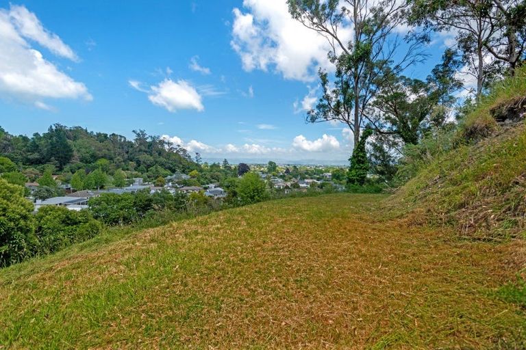 Photo of property in 71 Seddon Crescent, Whataupoko, Gisborne, 4010