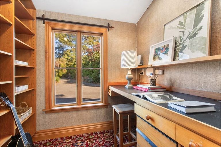 Photo of property in 23 Hyndhope Road, Kennedys Bush, Christchurch, 8025