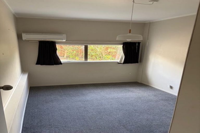 Photo of property in 224 Glamorgan Drive, Northcross, Auckland, 0630