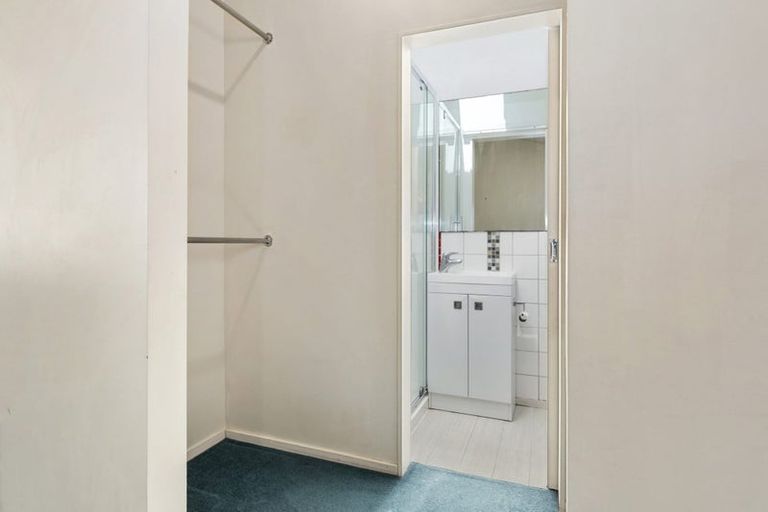 Photo of property in Fernhill Flats, 324u6 The Terrace, Te Aro, Wellington, 6011