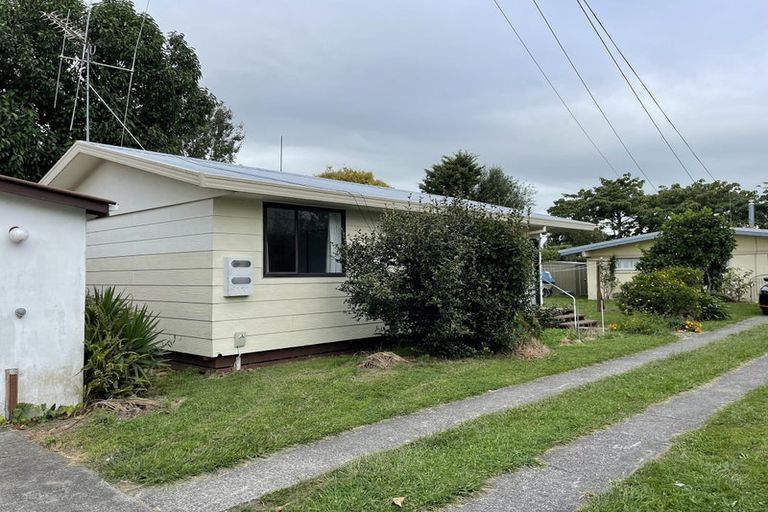 Photo of property in 13 Somme Crescent, Hillcrest, Hamilton, 3216