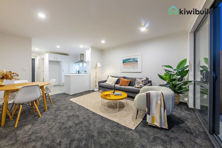 Photo of property in 28 Bellbird Street, Papakura, 2110