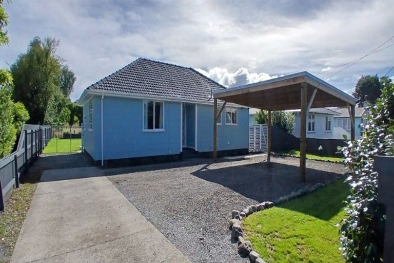 Photo of property in 42 Bibby Street, Waipawa, 4210