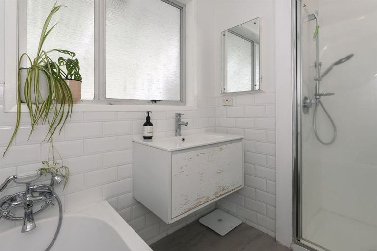 Photo of property in 552 Otumoetai Road, Matua, Tauranga, 3110