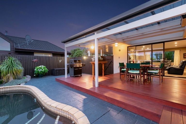 Photo of property in 13 Hinewa Road, Otumoetai, Tauranga, 3110
