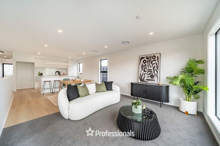 Photo of property in 28a Kaitangata Crescent, Kelson, Lower Hutt, 5010