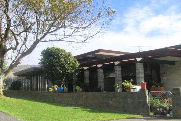 Photo of property in 1b Champion Street, Ranui, Porirua, 5024