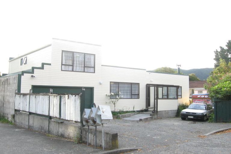 Photo of property in 13f2- Mchattie Lane, Clouston Park, Upper Hutt, 5018