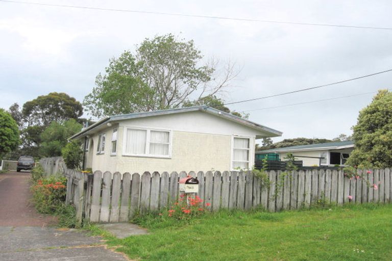 Photo of property in 1/43 Stanley Road, Glenfield, Auckland, 0629