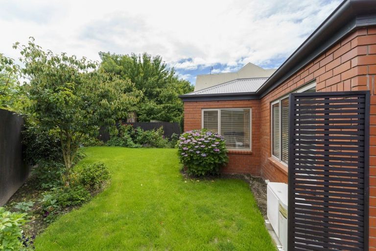 Photo of property in 42b Lindsay Street, St Albans, Christchurch, 8014