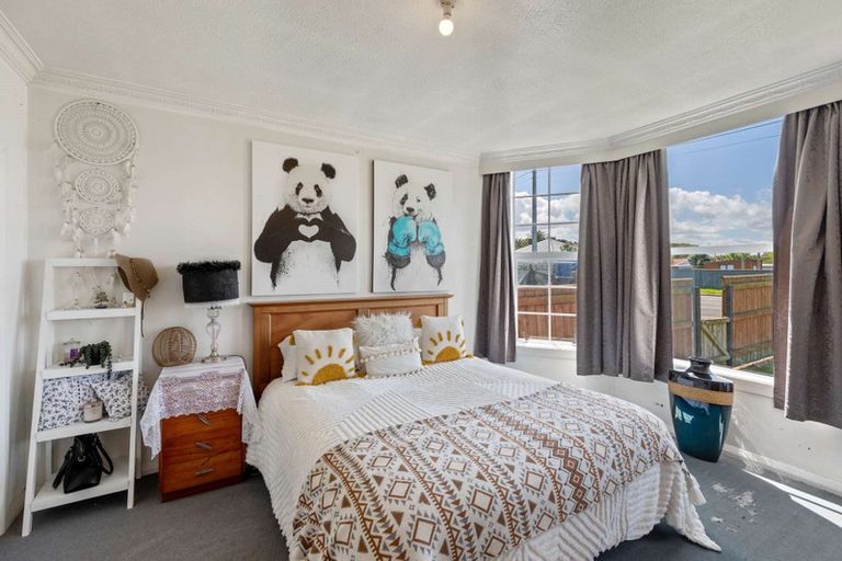 Photo of property in 13 Abbot Street, Gonville, Whanganui, 4501