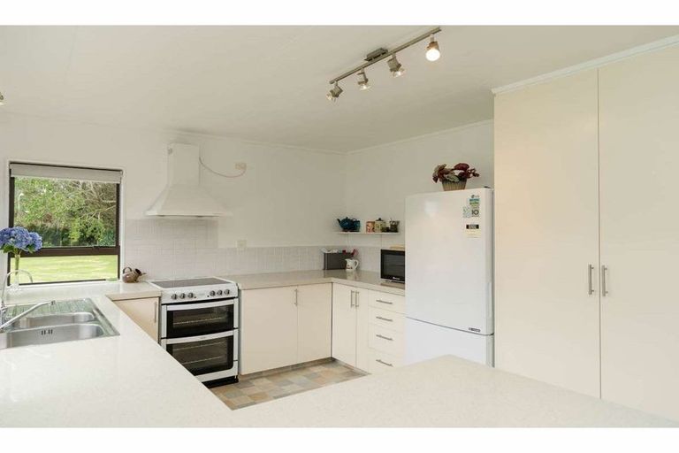 Photo of property in 64 Mangakaretu Road, Waipapa, Kerikeri, 0295