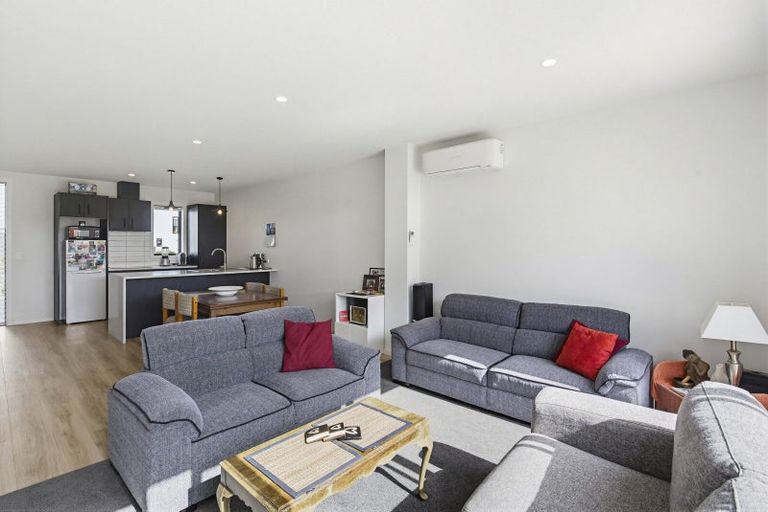Photo of property in 69 Pipi Place, Levin, 5510