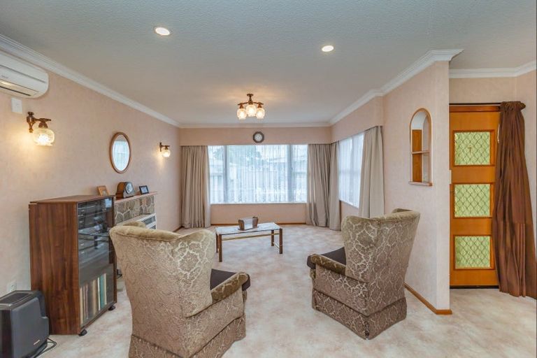 Photo of property in 6 Grey Street, Levin, 5510