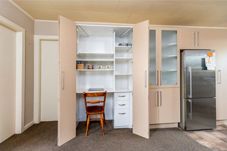 Photo of property in 16 Connolly Street, Geraldine, 7930