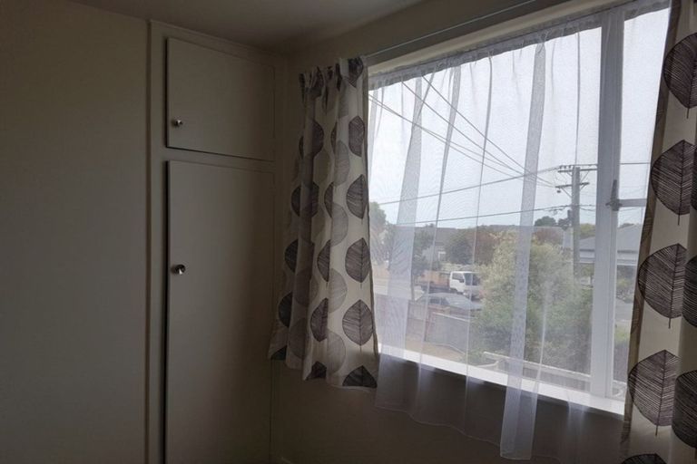 Photo of property in 55 Olliviers Road, Phillipstown, Christchurch, 8011