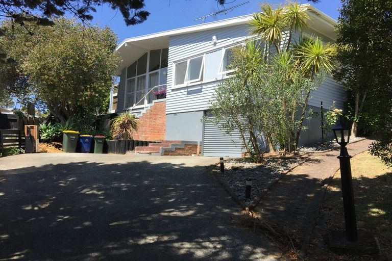 Photo of property in 23 Lanigan Street, Birkdale, Auckland, 0626