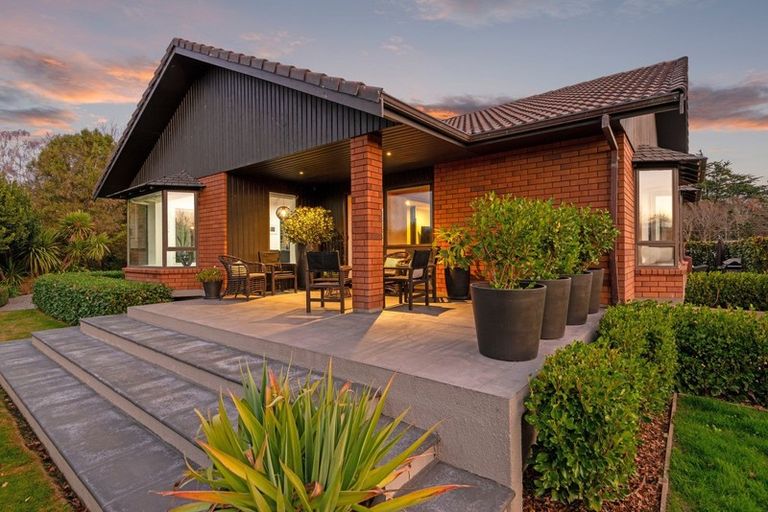 Photo of property in 10 Keetly Place, Ohoka, Kaiapoi, 7692