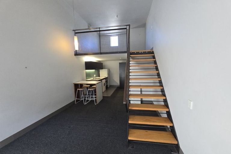 Photo of property in Urbane Apartments, 39/29 Webb Street, Mount Cook, Wellington, 6011