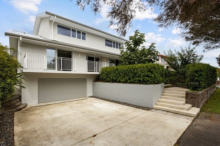 Photo of property in 28 Silva Crescent, Riverlea, Hamilton, 3216
