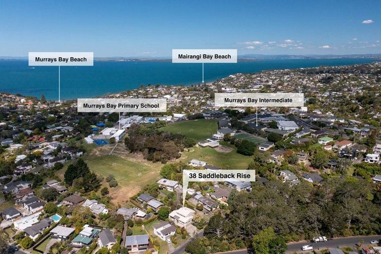Photo of property in 38 Saddleback Rise, Murrays Bay, Auckland, 0630