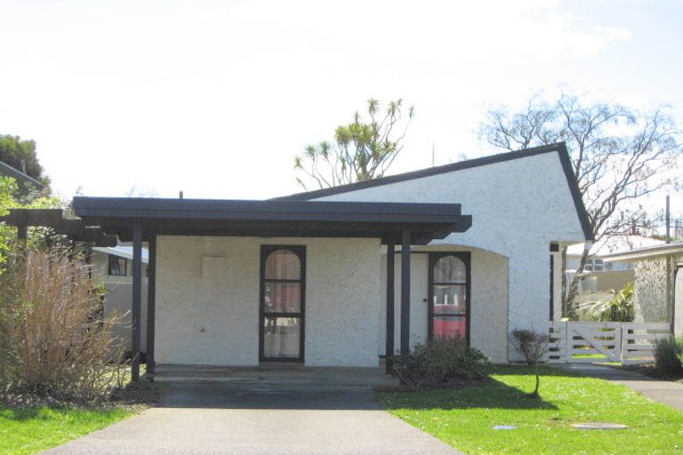 Photo of property in 50 Harris Street, Marton, 4710