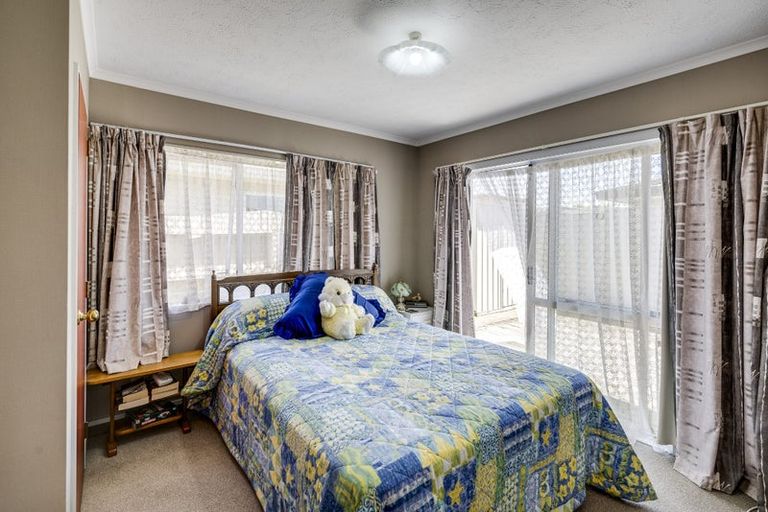 Photo of property in 4 Spriggs Crescent, Greenmeadows, Napier, 4112
