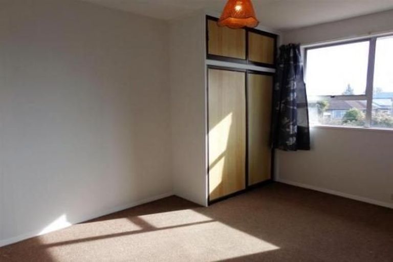 Photo of property in 32 Jennifer Street, Bryndwr, Christchurch, 8053