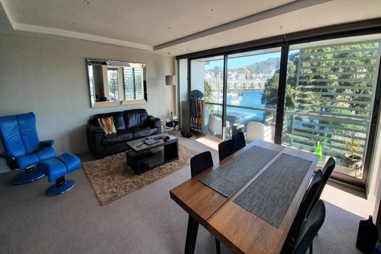 Photo of property in Mariner, 140u1b Oriental Parade, Oriental Bay, Wellington, 6011