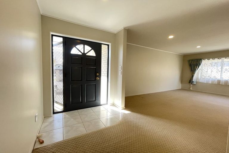 Photo of property in 33 Keppoch Court, Dannemora, Auckland, 2016