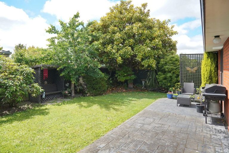 Photo of property in 2/6 Leith Place, Spreydon, Christchurch, 8024