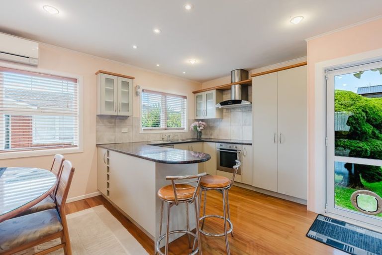 Photo of property in 14 Clements Crescent, Queenwood, Hamilton, 3210