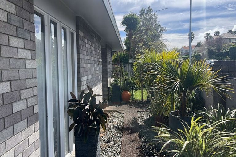 Photo of property in 1/736 Chapel Road, Dannemora, Auckland, 2016